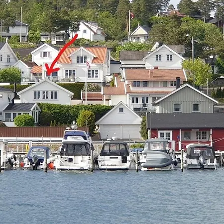 Villa Ved Sjoen, Husvik- Tonsberg, 2 Hus!